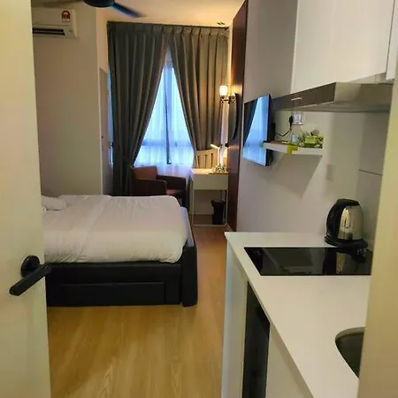Sini Stay Horizon Suites Klia Sepang Exterior photo